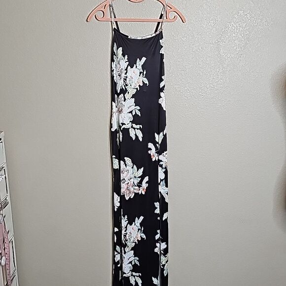 NWT Boohoo 8 Black Floral Back detail Slinky maxi dress - Picture 3 of 9